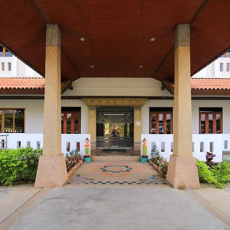 Amornsukhothai Hotel ภายนอก รูปภาพ