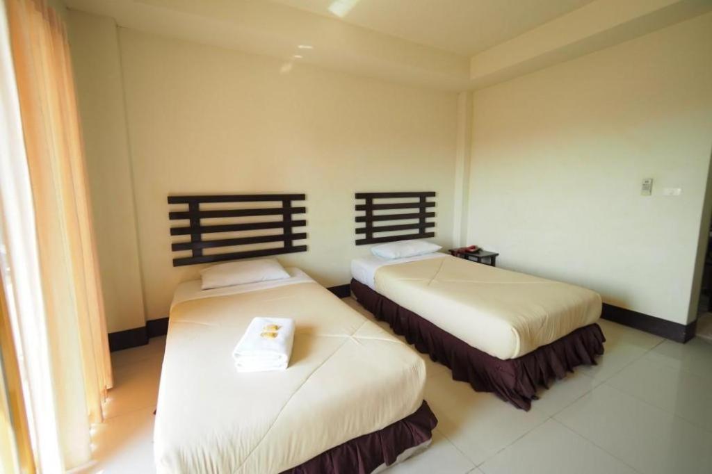 Amornsukhothai Hotel ภายนอก รูปภาพ